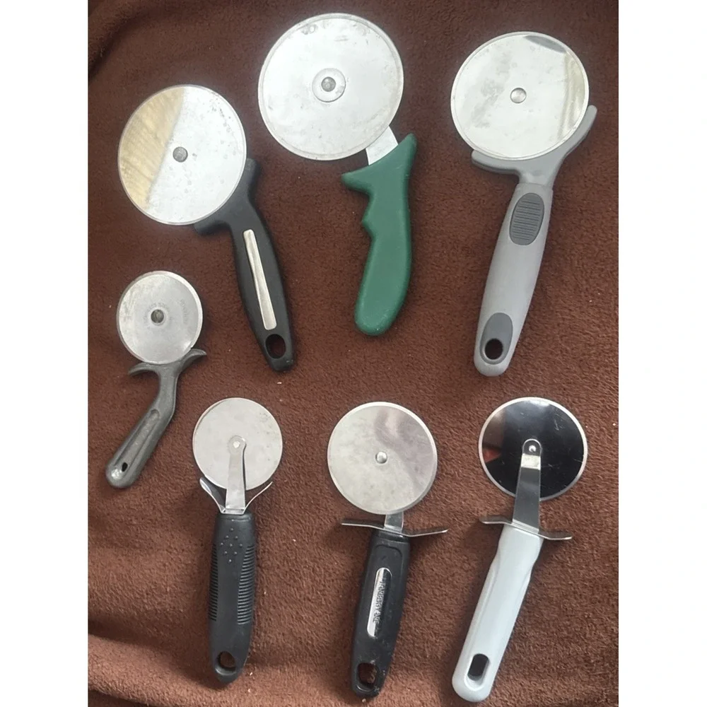 Mama Mia 9 Various Pizza Cutters Used 2 Stainless Steel 1 made in Italy Pot Luck